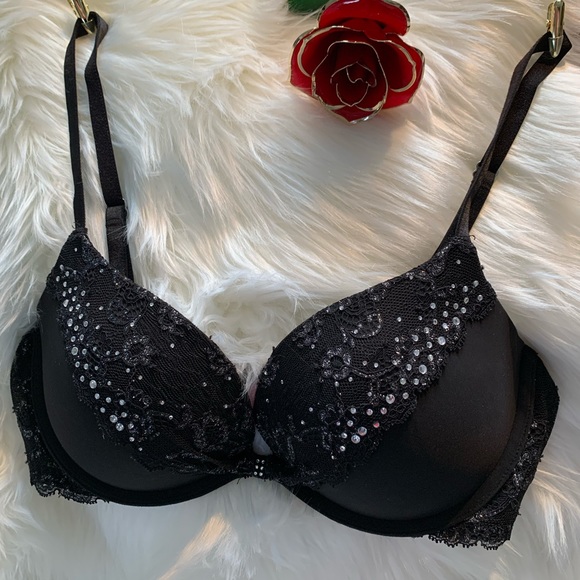 VICTORIA SECRET !!! - Picture 2 of 10